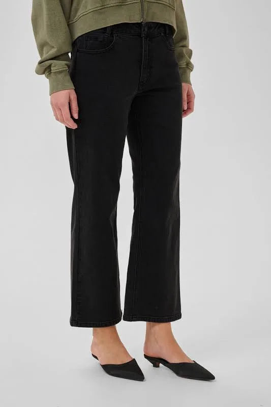 MEW Valla Straight Leg Jeans