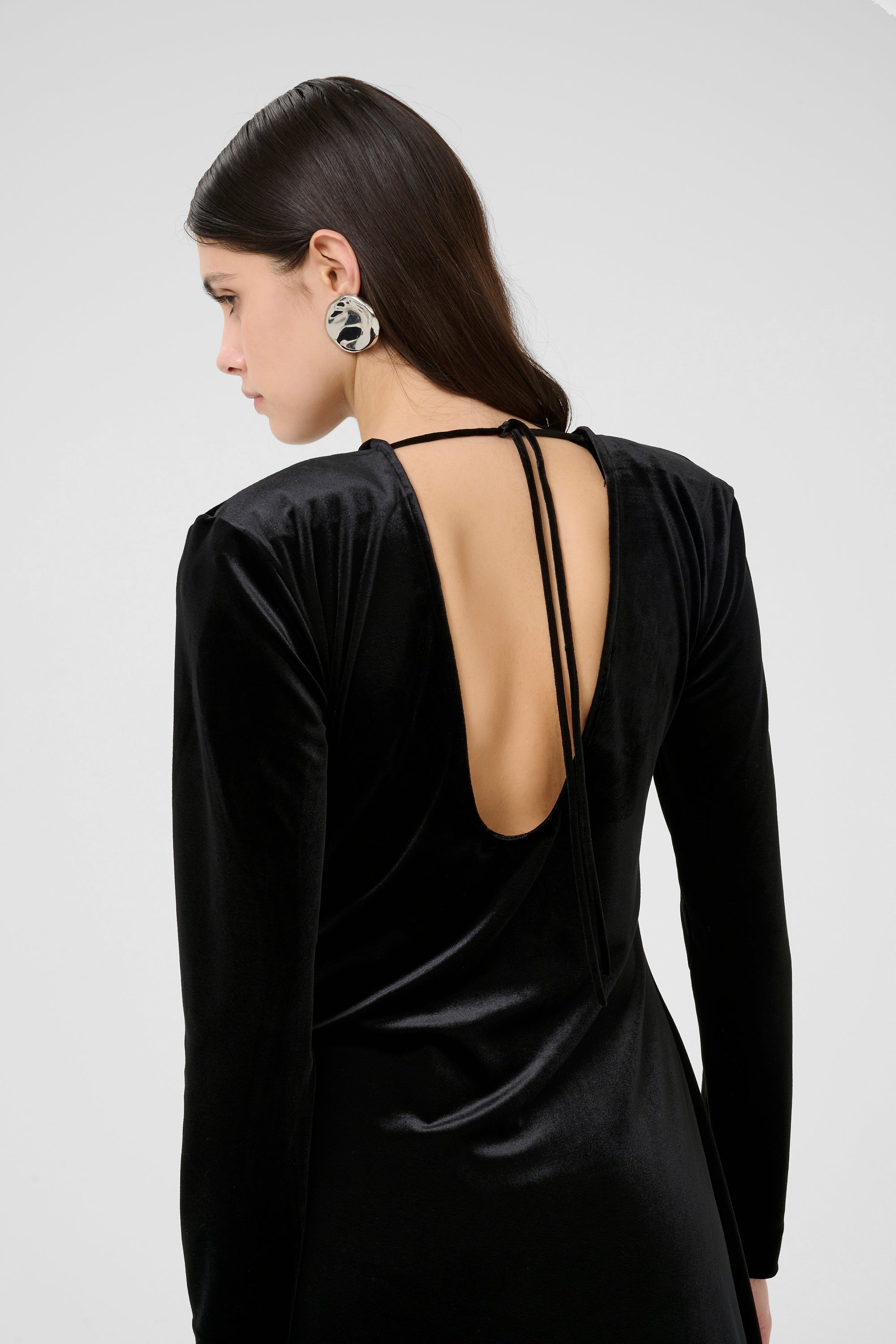 Cecilia Long Velvet Dress Black