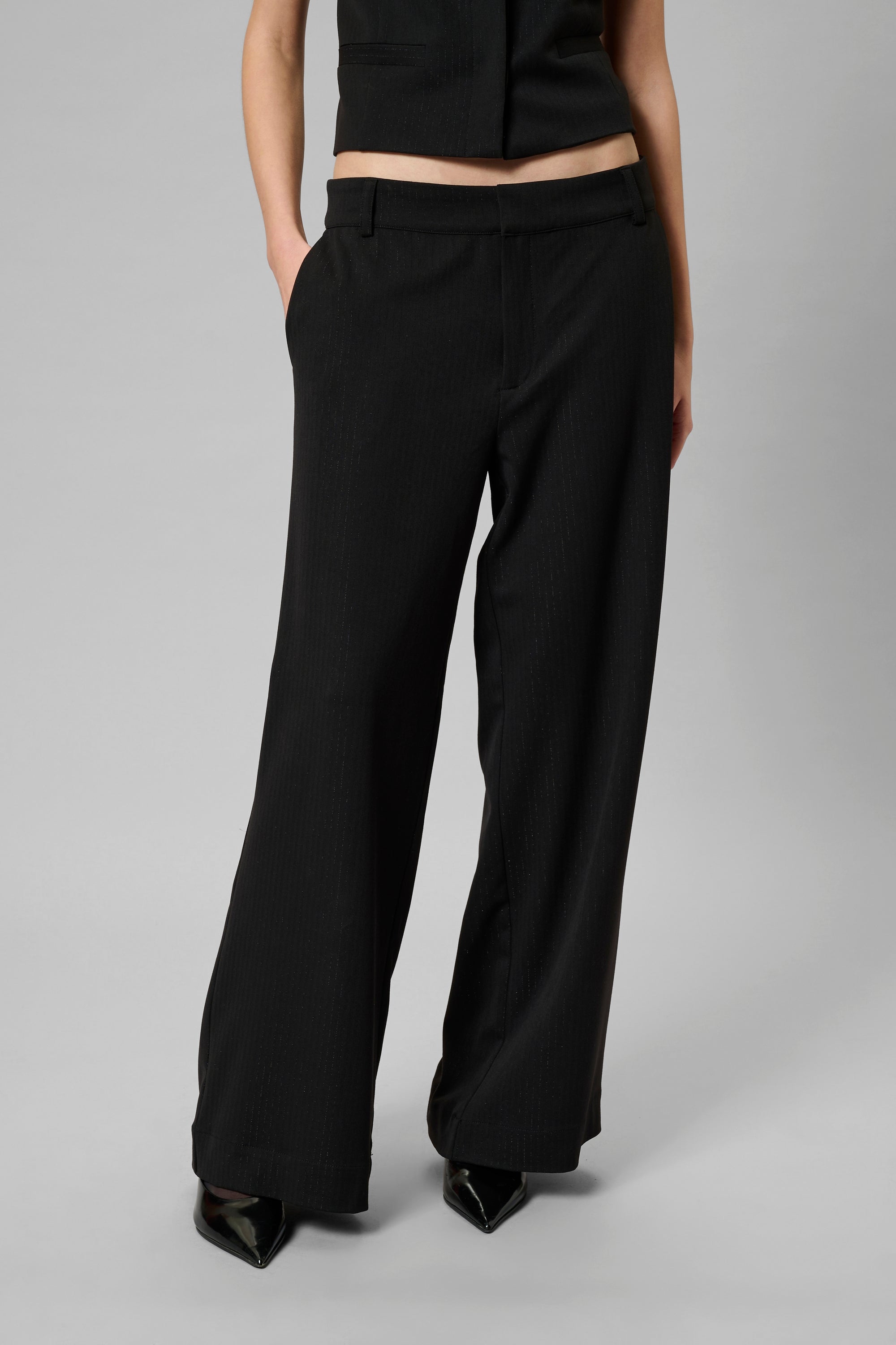 MEW Reece Black Trousers