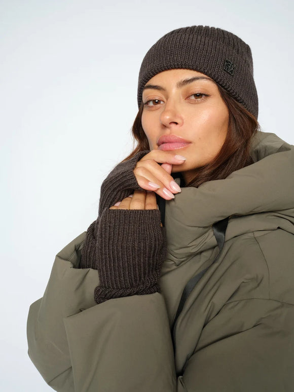 Tova Wool Rib Hat