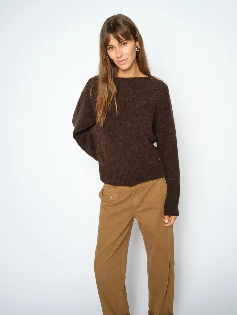 Thora Boatneck