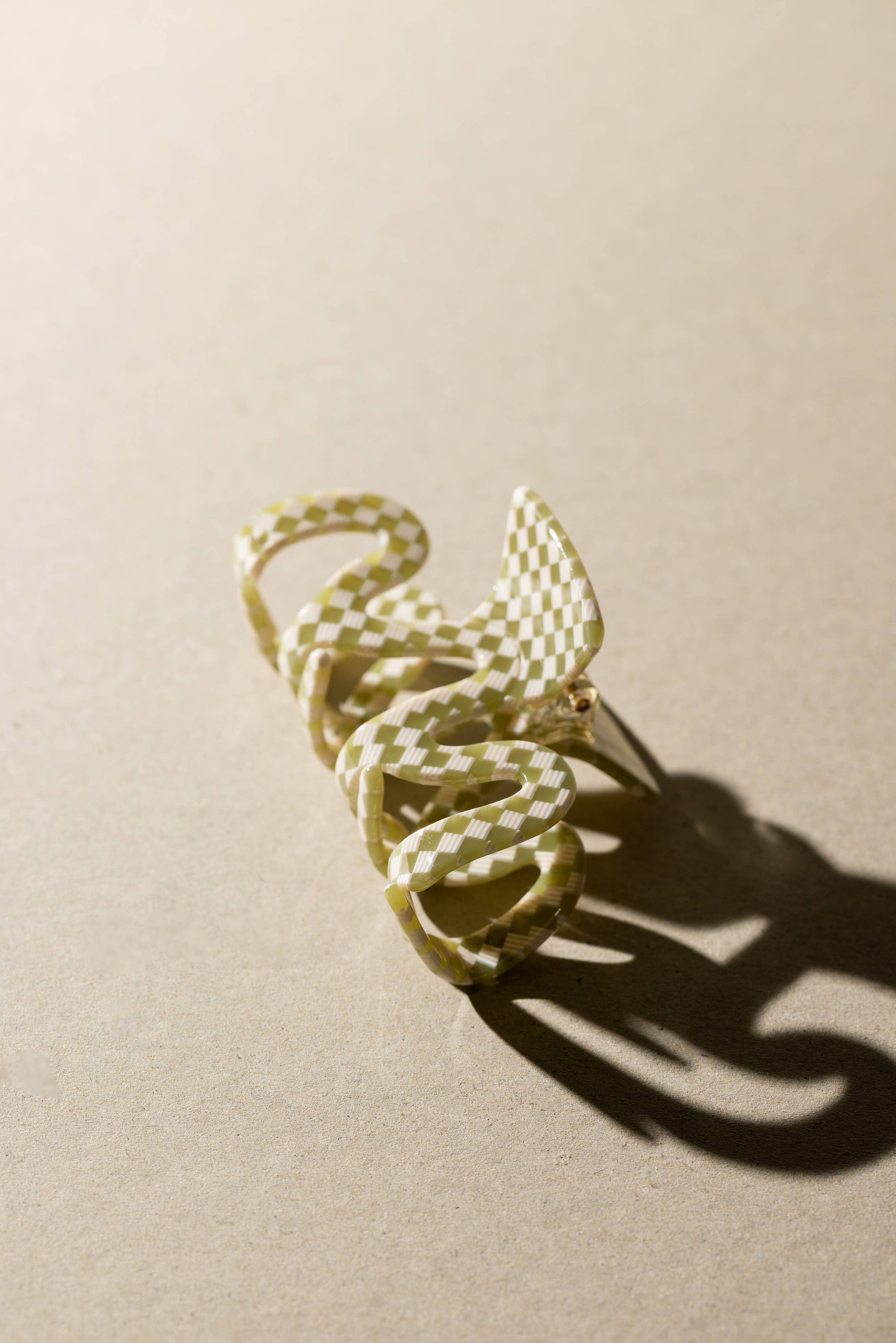 Sasstie Hair Clip - Grand Wave Basil