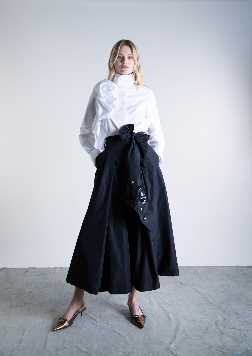 Psophia White Shirt 2521