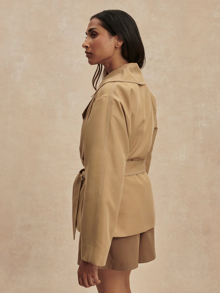 Maddox Short Trench