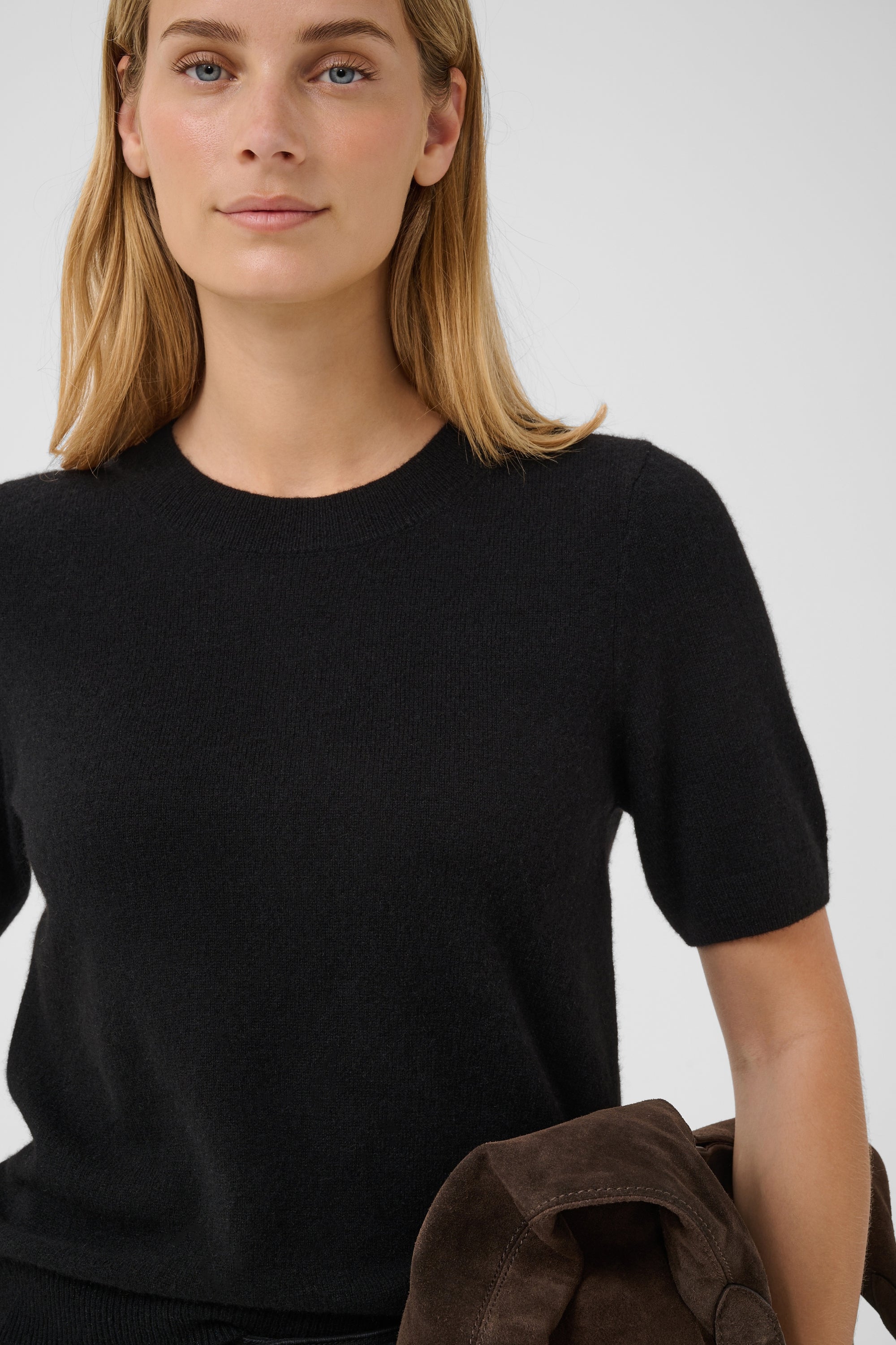 Everlotta Cashmere Knit Black