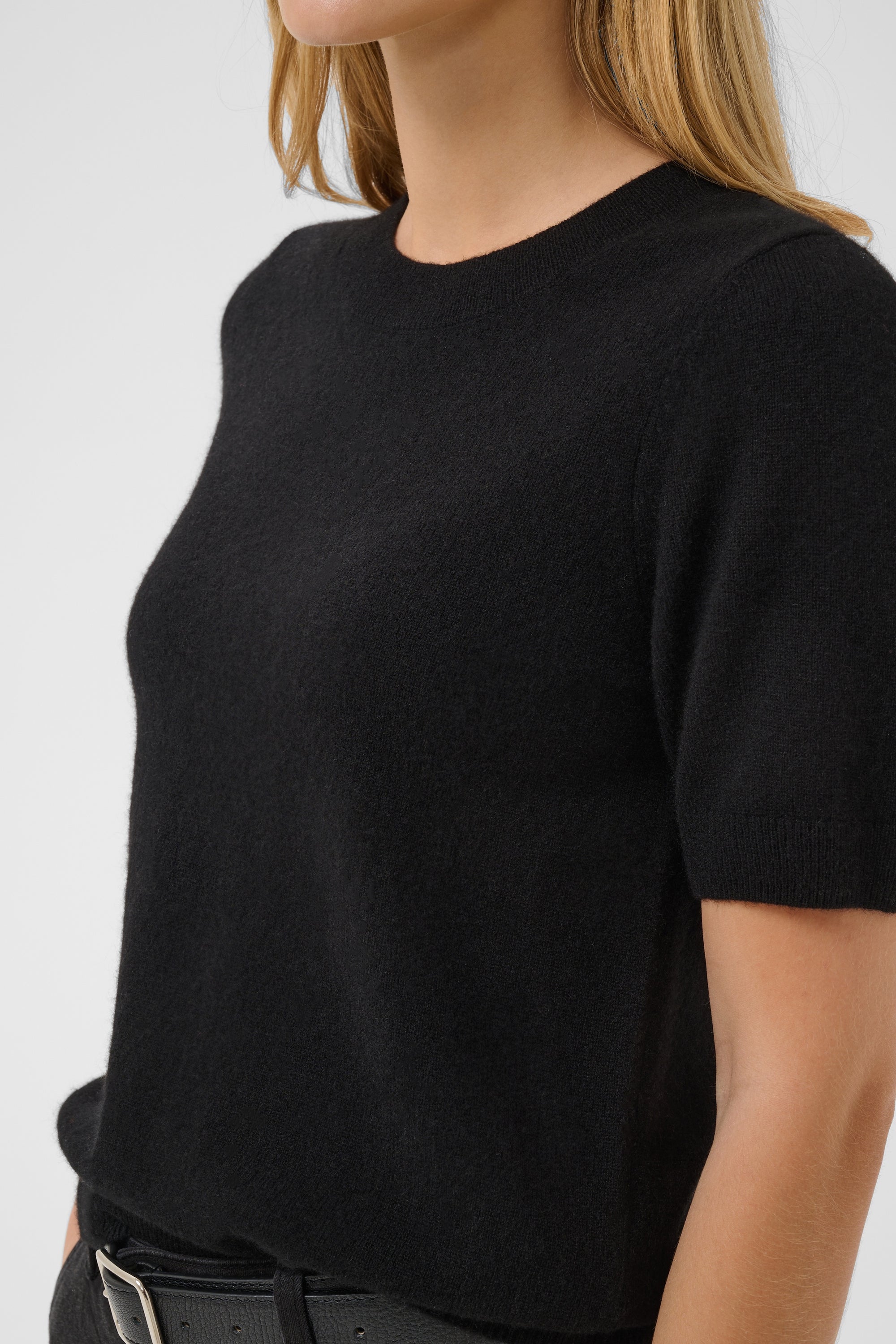 Everlotta Cashmere Knit Black