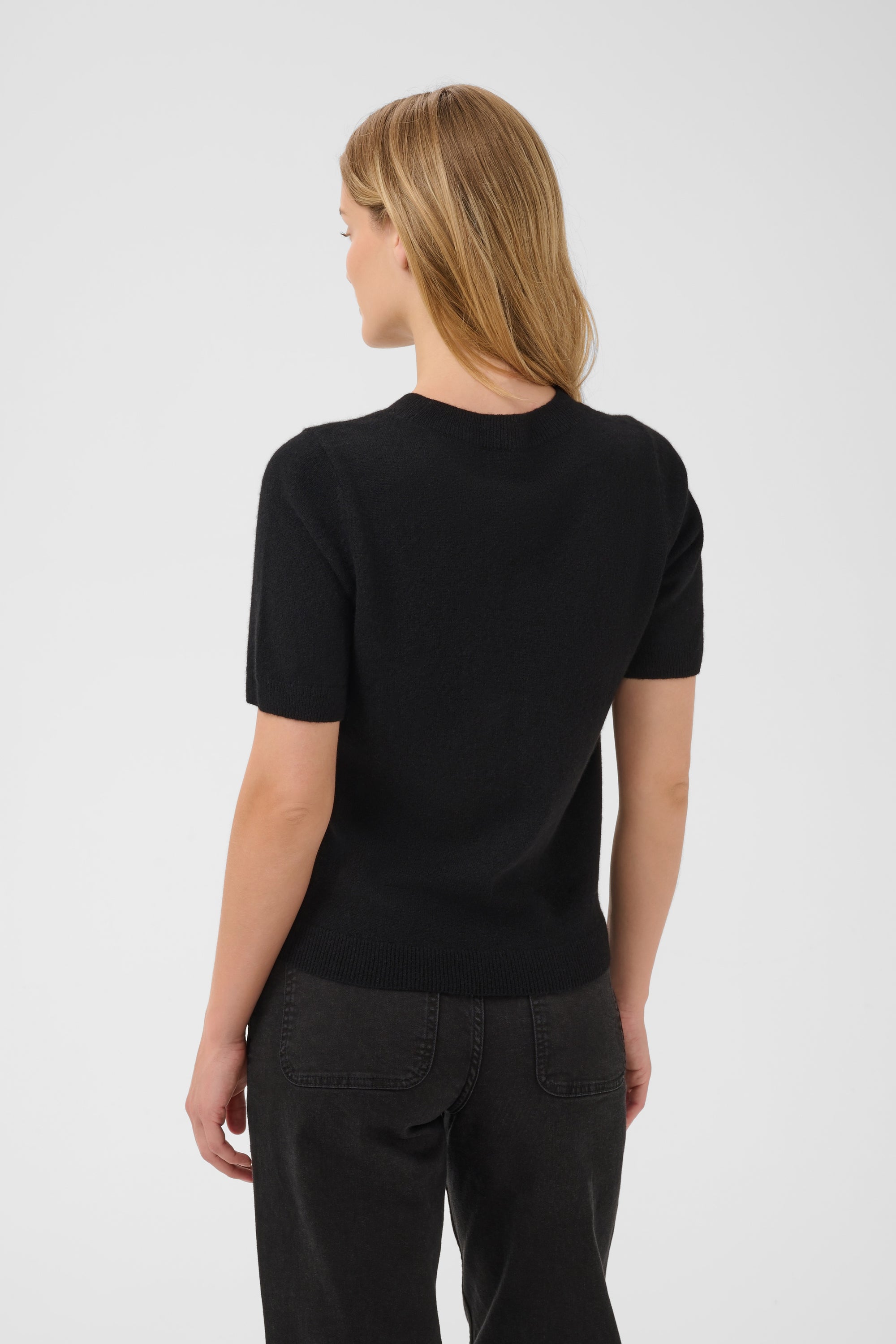 Everlotta Cashmere Knit Black