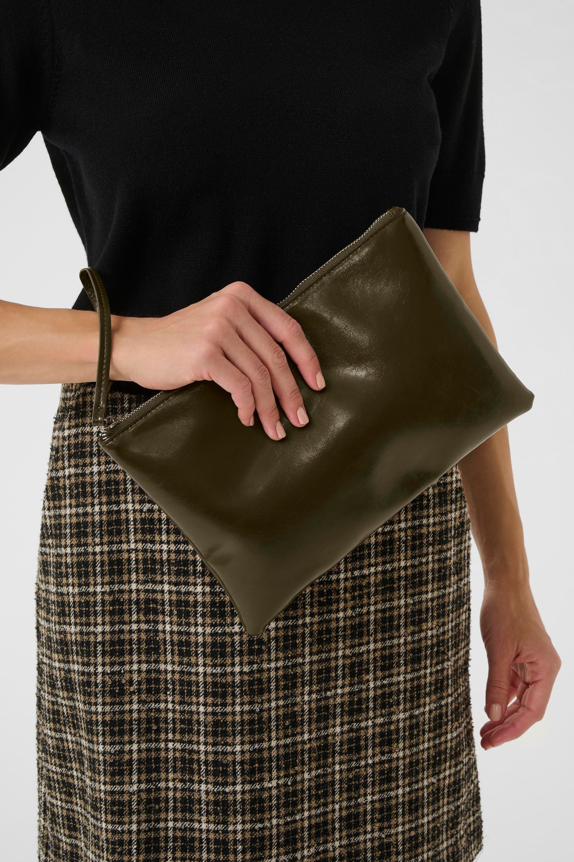 Part Two Saralin Clutch Bag Green