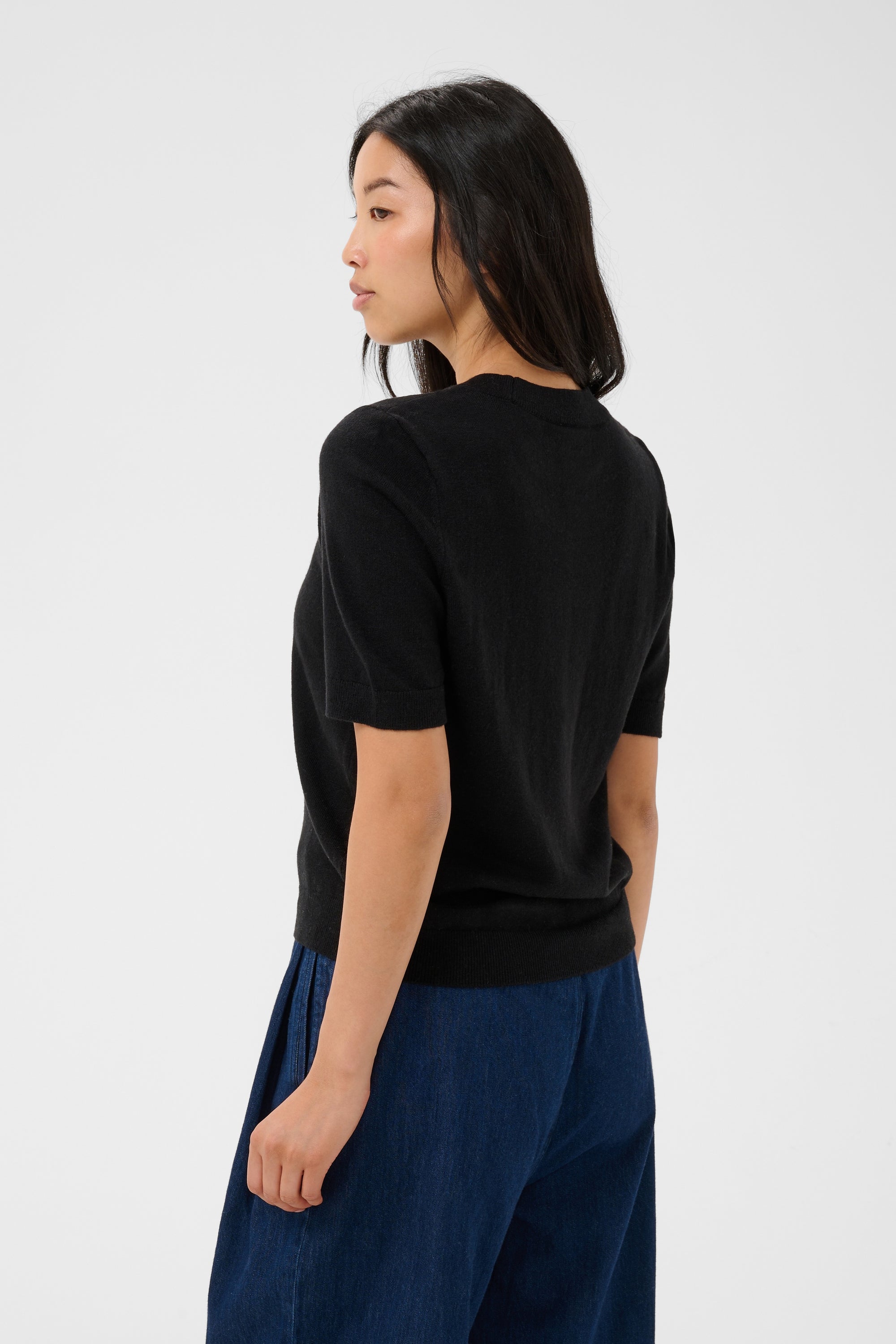 Everlotta Cashmere Knit Black
