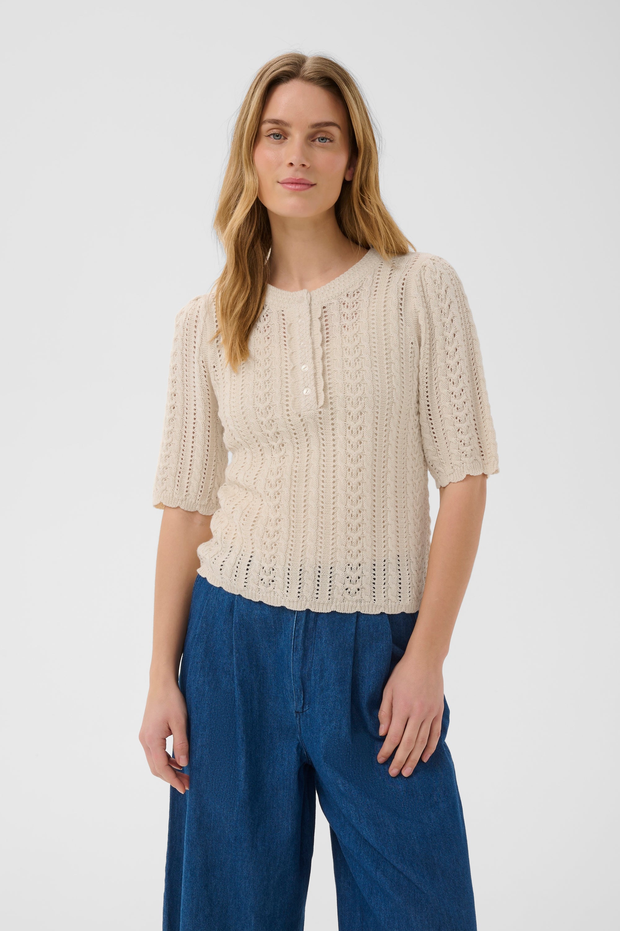 Darnella Pullover