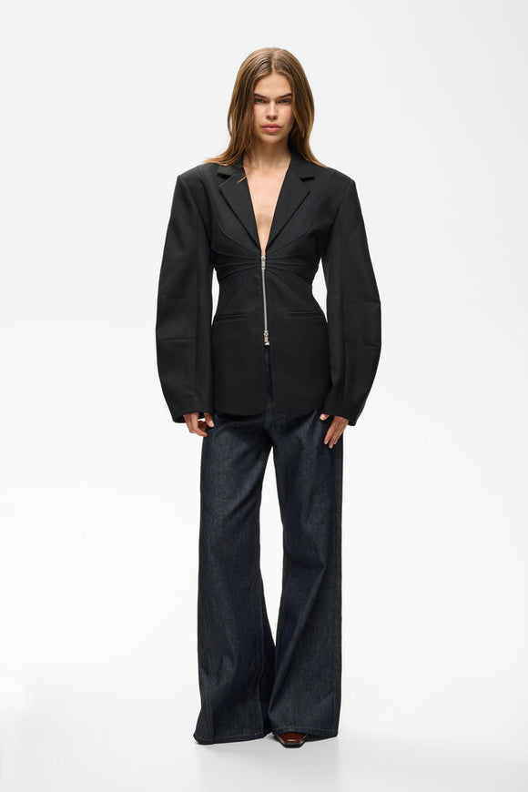 Titta Blazer