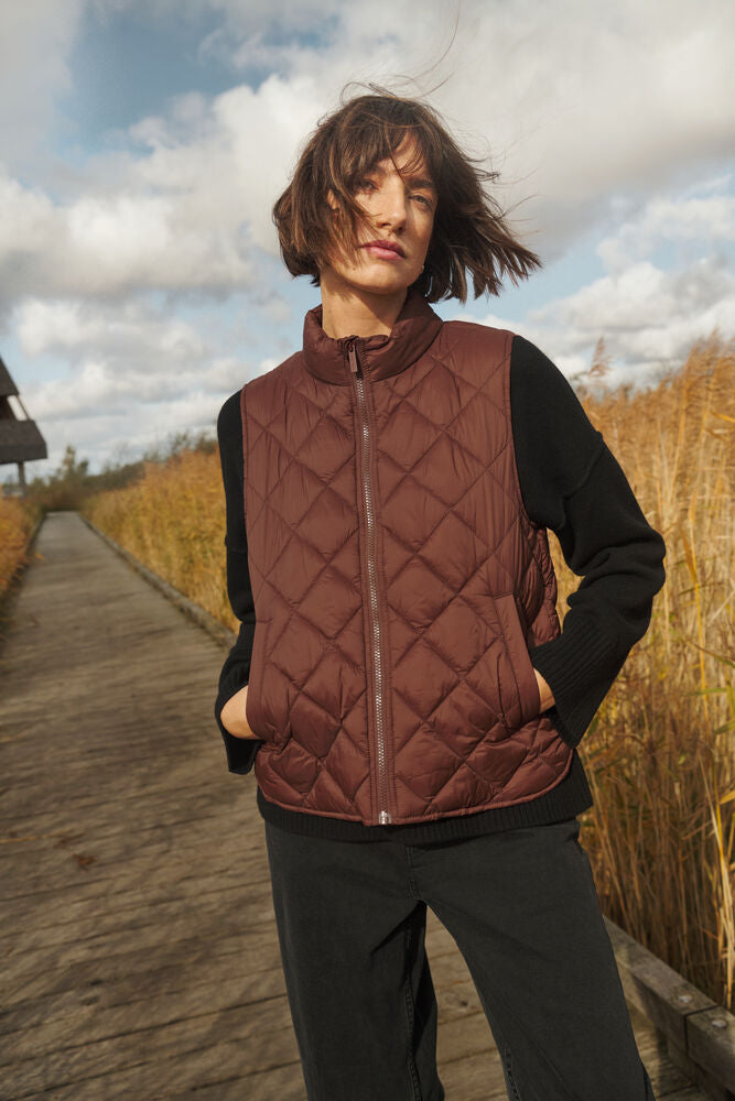 Carlota Outerwear