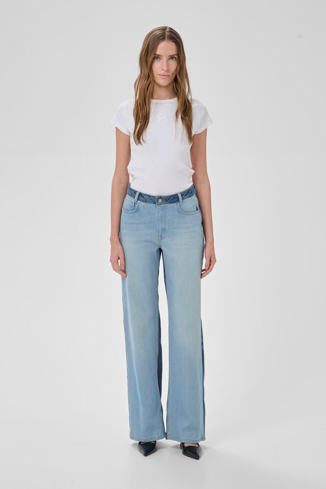 MEW Louis High Mix Wide Jeans