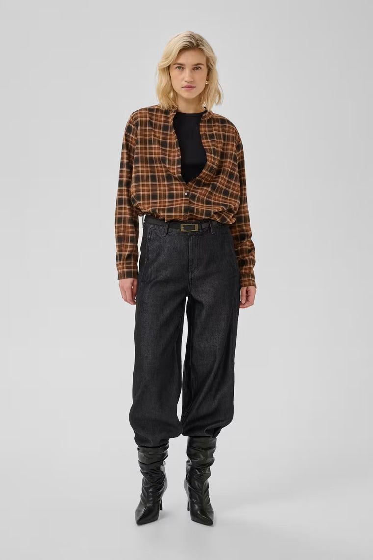 Kendal Barrel Jeans