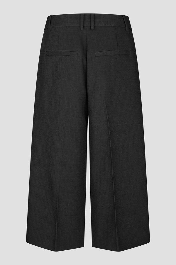Sella Cropped Trousers