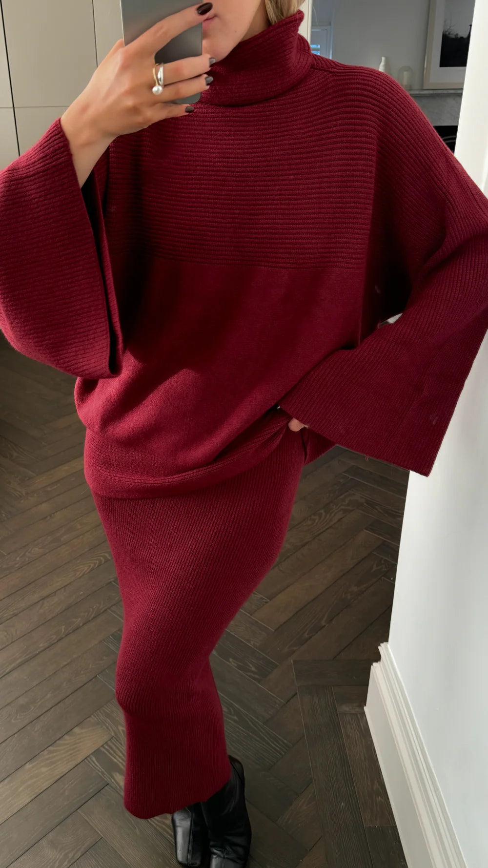 Charli Amelie Sweater Dark Cherry