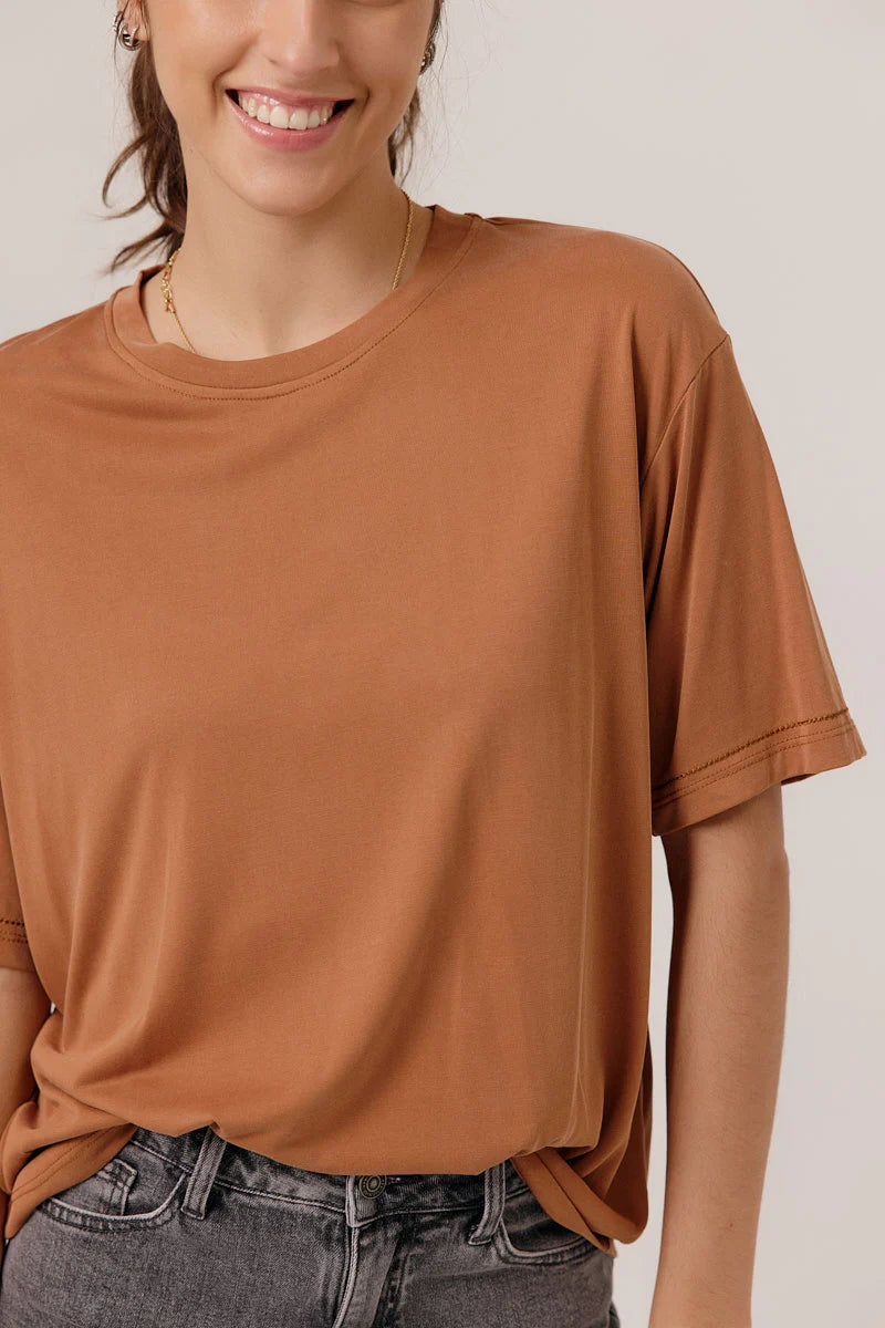 Artlove Suzie Caramel T-shirt