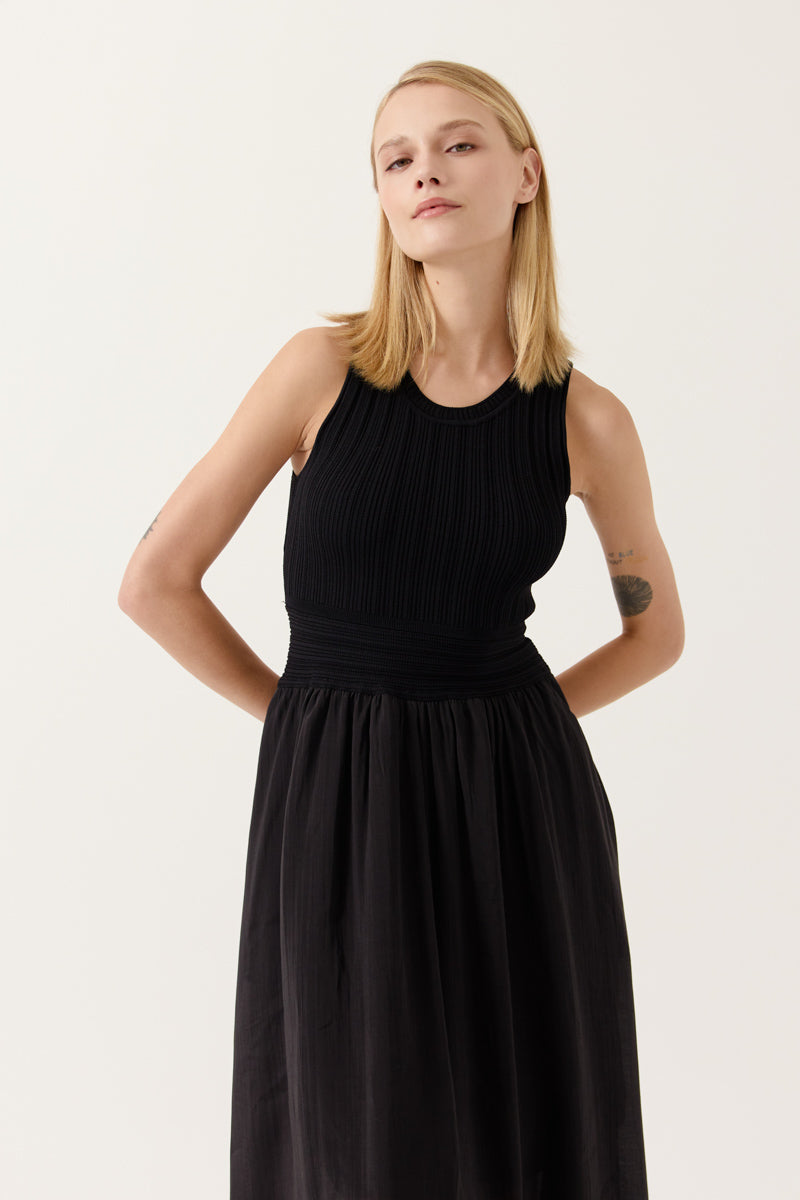 Aliris Dress