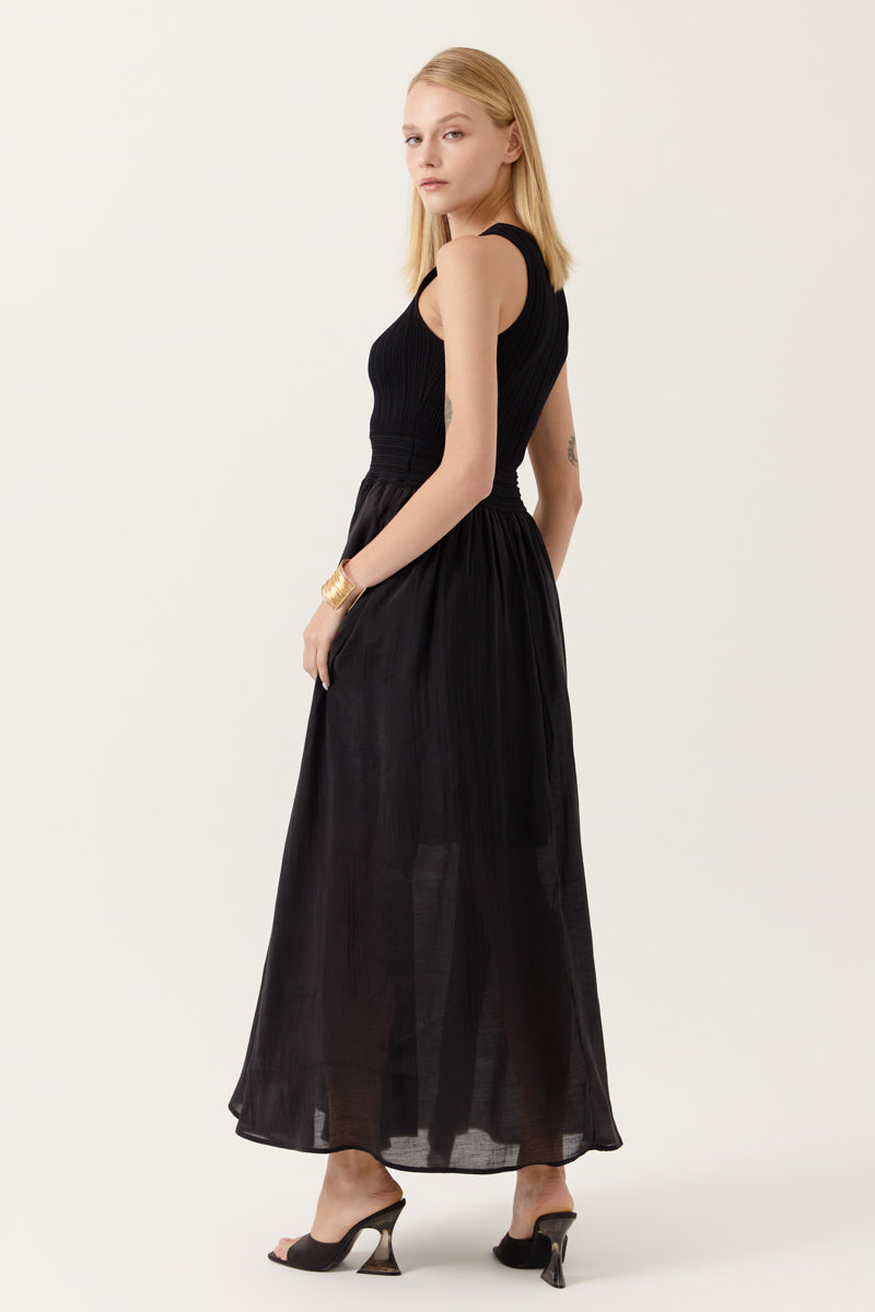 Aliris Dress