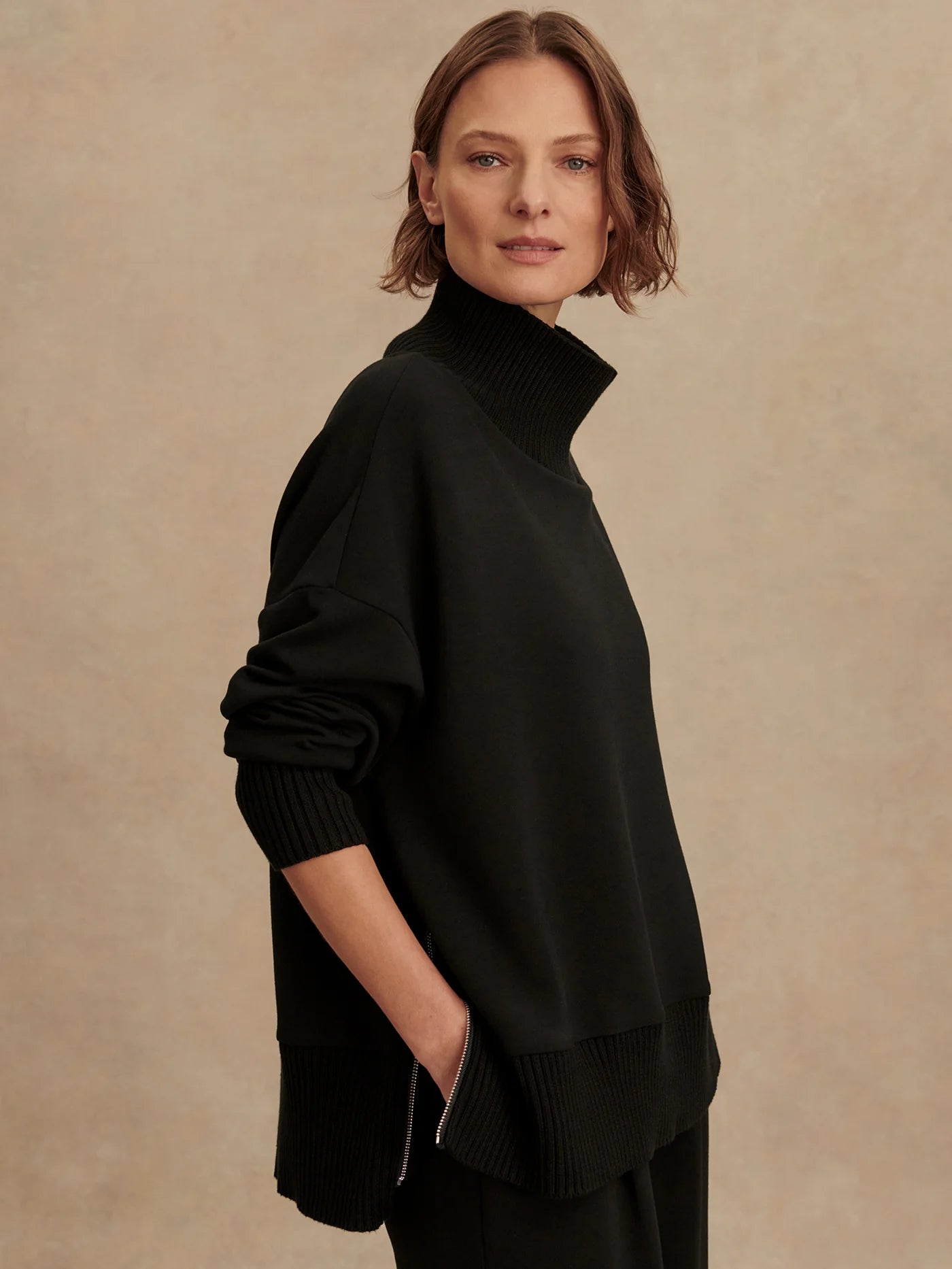 Barker High Neck Sweat Black