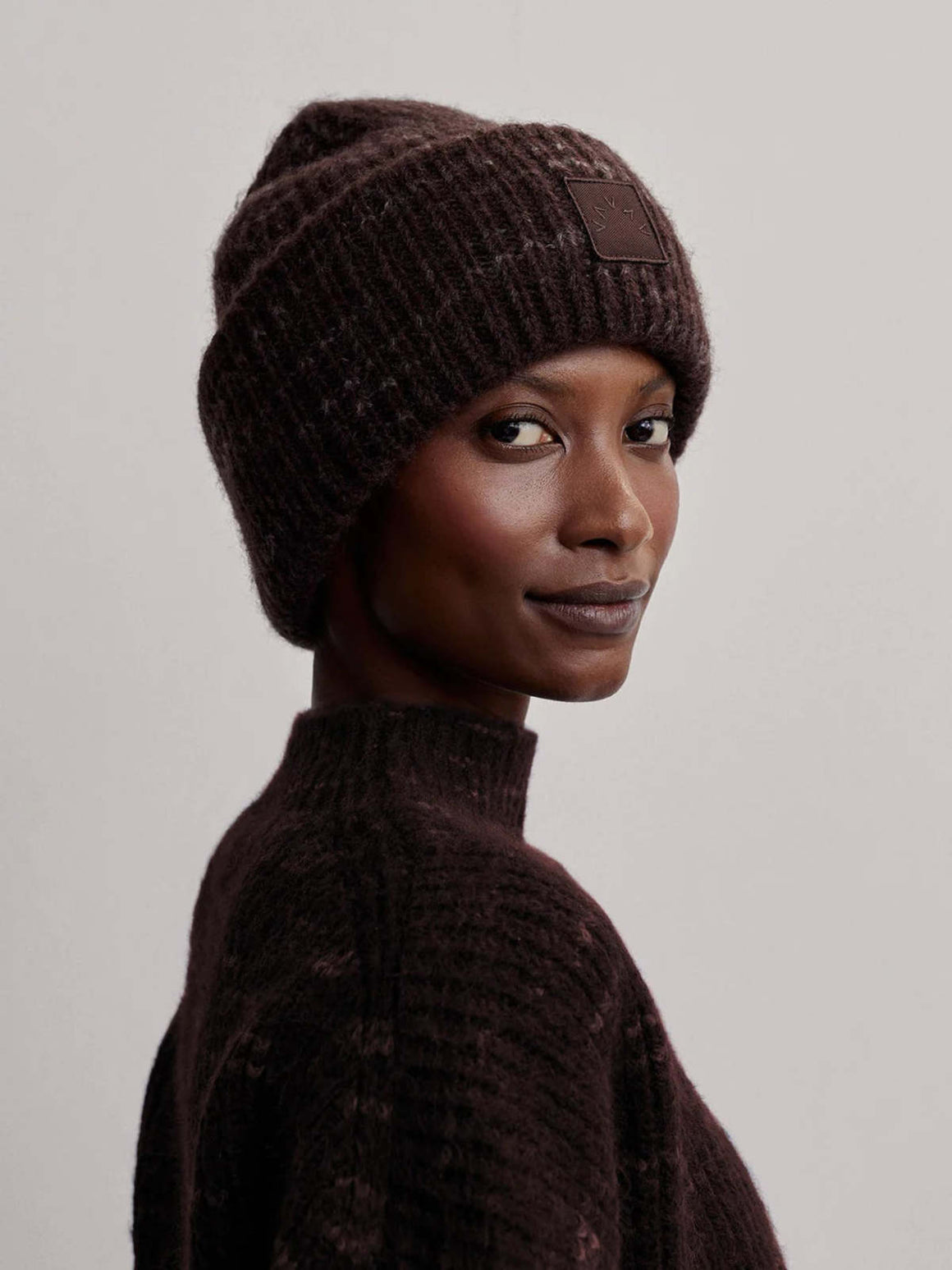 Varley Dale Beanie Coffee Bean/Pale Mauve