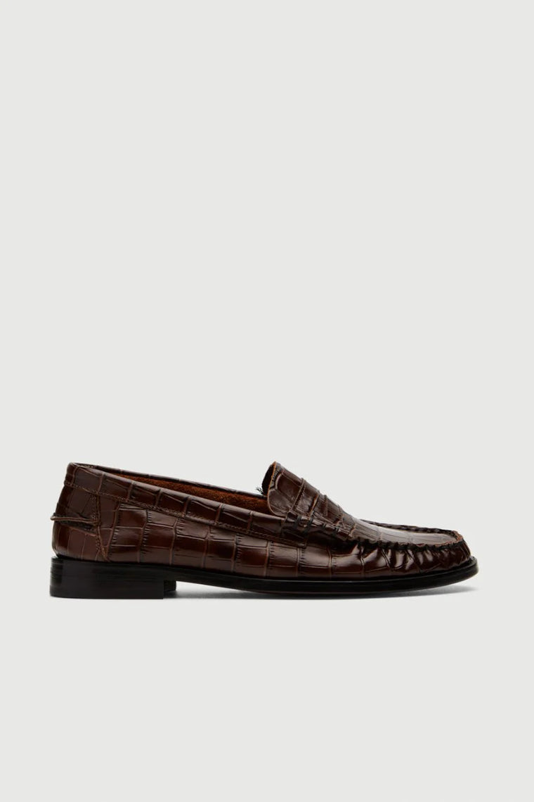Zoe Croc Chocolate Loafers