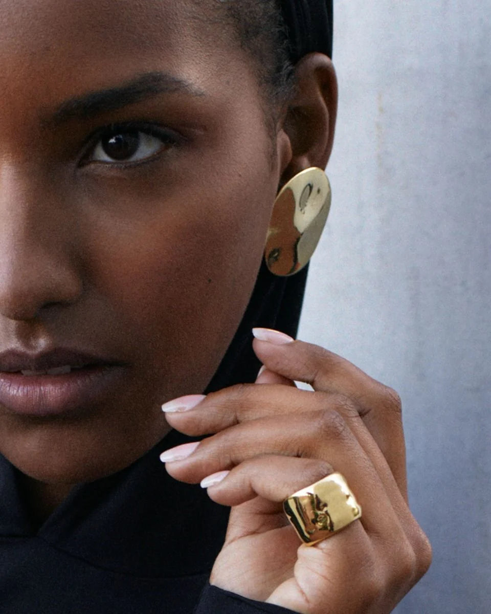 Edblad Flowy Studs Maxi Gold