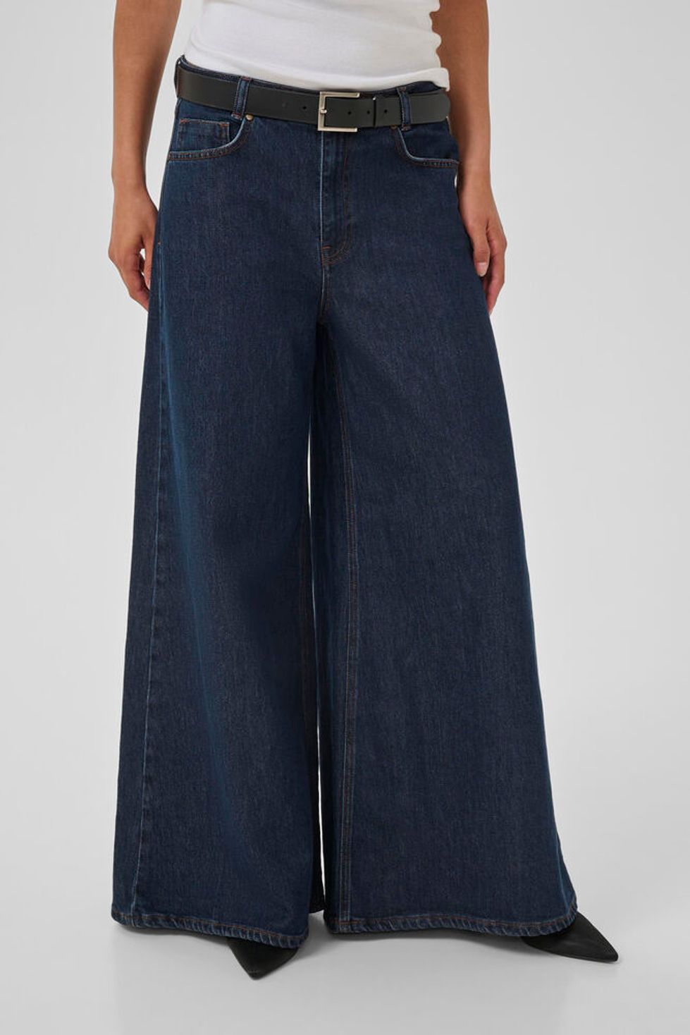 MEW Dicte High-Wide Jeans