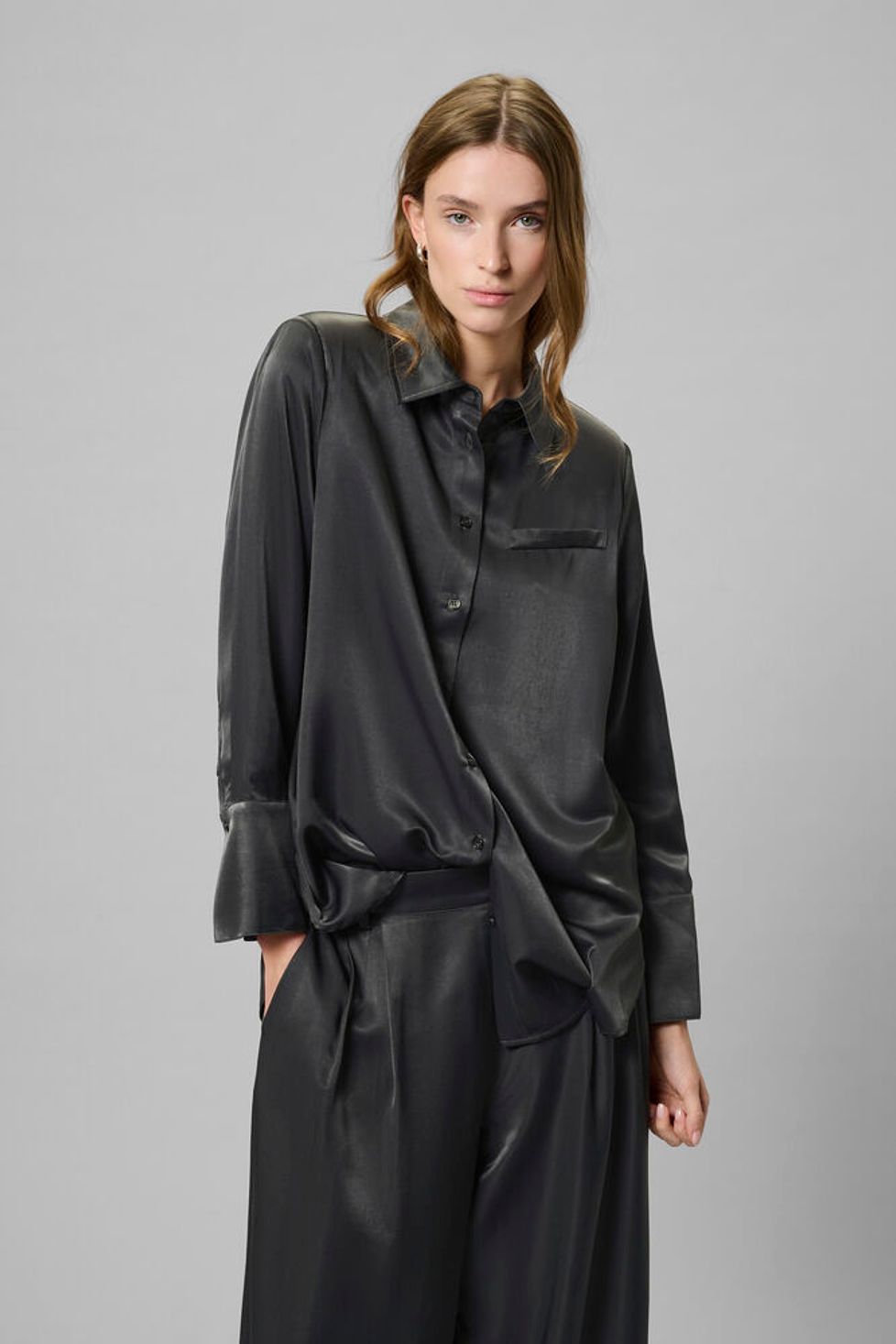 MEW Estelle Shirt Asphalt