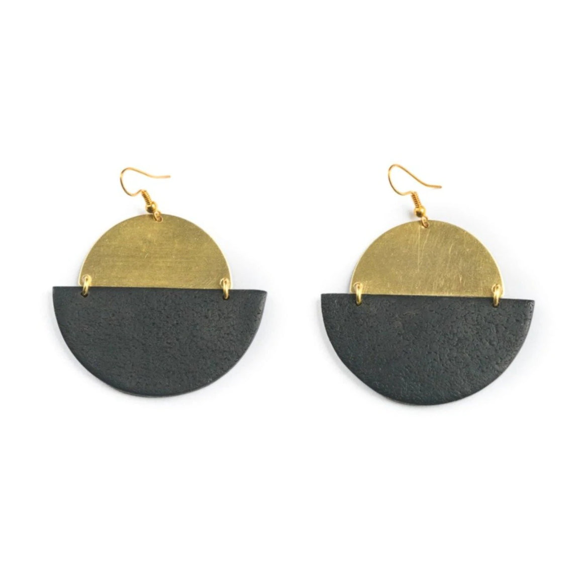 Daki Daki Cara black and gold earrings