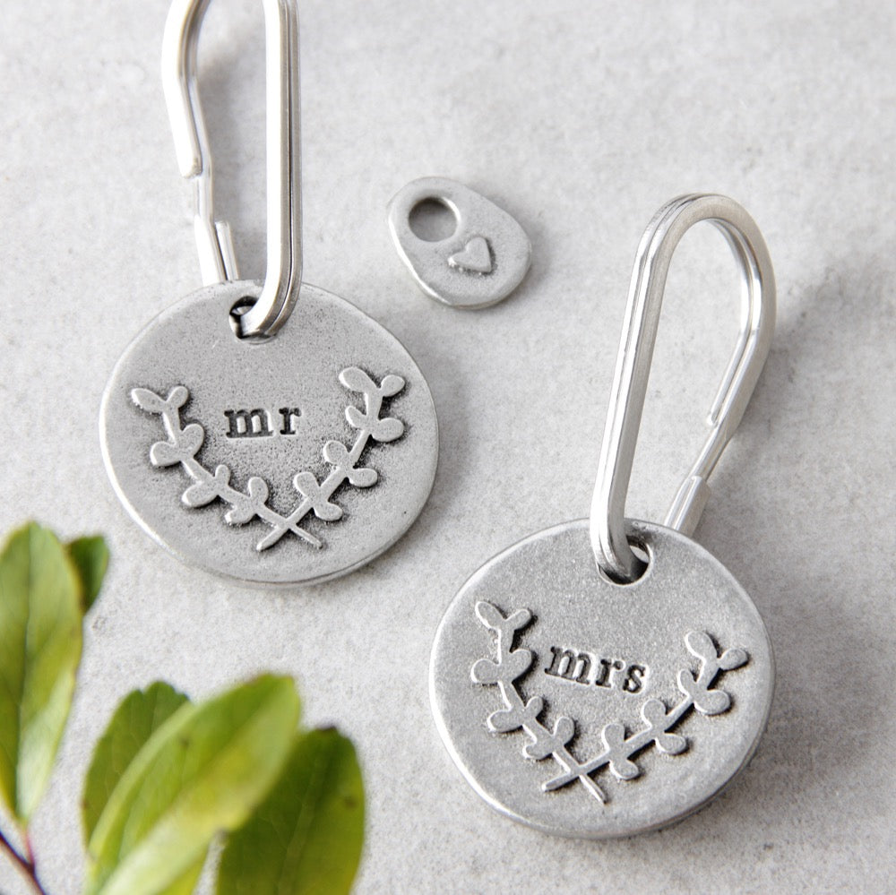 Mr and Mrs keyring
